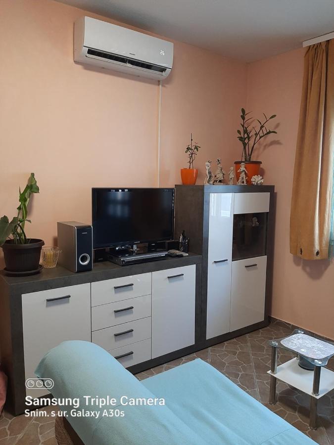 דירות קרלובג Kuca Za Odmor Coccoli מראה חיצוני תמונה